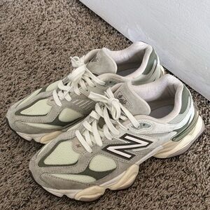 New Balance 9060 Sneakers